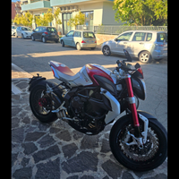 MV Augusta dragster 800rr