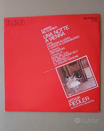 Vinile vinteg 33 La vedova allegra 