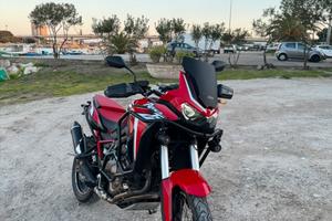 Honda crf 1100 africa twin