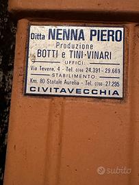 Tino vinario vetrocemento d'epoca
