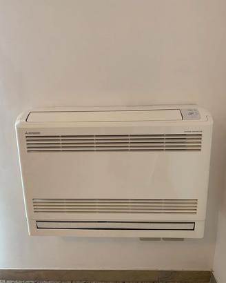 2 Condizionatori Mitsubishi a Pavimento 12000 BTU