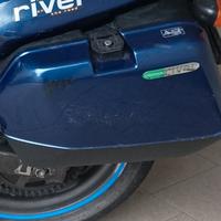 Bauletti laterali originali Cagiva River 