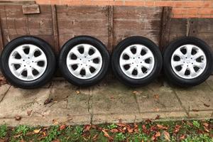 4 cerchi in lega originali pegeut 15’’ + gomme