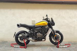 YAMAHA XSR700 60th Anniversary