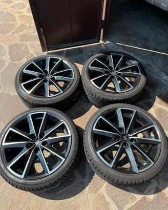 Gomme pirelli 225/40/18 + cerchi Fondmetal