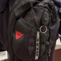 Dainese borsello da gamba nuovo