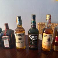 6 bottiglie (whisky,cointrau) anni 80’ in blocco