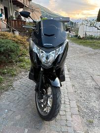 Honda Integra NC700D