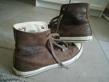 Levi's tipo Converse