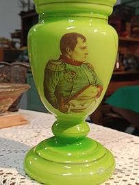 Lampada a petrolio con ritratto di Napoleone m