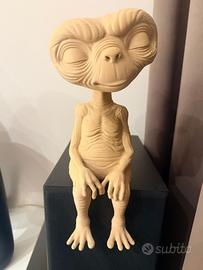 Statuetta E.T.l’Extraterrestre modello da scaffale