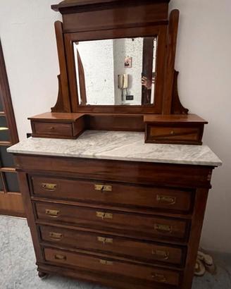 Toilette Antica in Legno con Cassetti – Elegante 