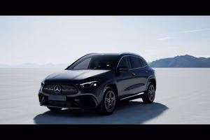 Mercedes-Benz GLA H247 180 Automatic