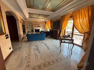 Parco sir-5 vani+2acc.ristrutturato con posto auto