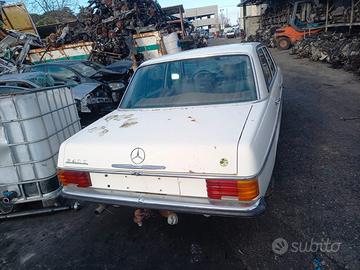 Ricambi Mercedes 240 D anni 70