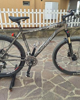 Bicicletta Whistle Alikut 501