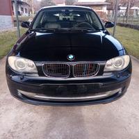 BMW 118d DEMOLITA PER EXPORT.