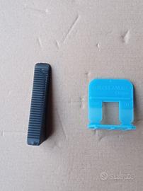 distanziatori per piastrelle