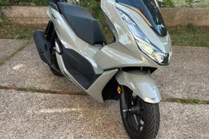 HONDA PCX 125
