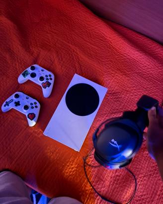 xbox series s+due controller