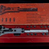 JAXA Chiave Universale Aprifondi Orologi Vintage