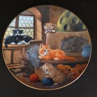 Piatto da collezione in porcellana 