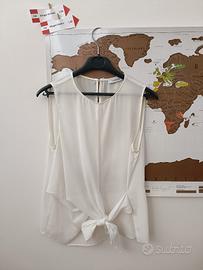 blusa smanicata bianca