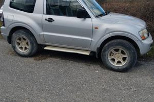 Mitsubishi Pajero 2.5 TDI 3p. GLX