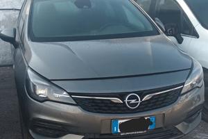 OCCASiON Opel Astra SW 2020 1.5 CDTi motore da ved