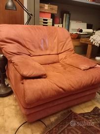 Grande Poltrona in pelle di Facocero, anni 90