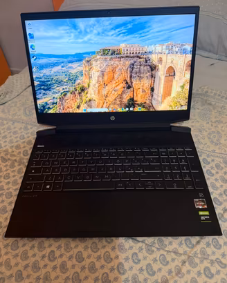 HP pavilion gaming rayzen 5/1tb/16gb di ram