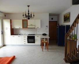Bilocale a Borghi