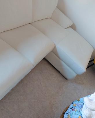 DIVANO IN PELLE BIANCO 
