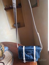 piccola borsa a tracolla 