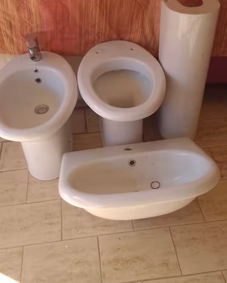 sanitari come in foto