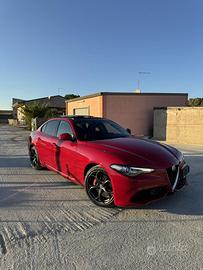 Alfa Romeo Giulia 2.2 Turbo Diesel 210 AT8 Q4