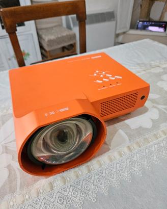 Proiettore SANYO 