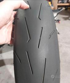 Pirelli diablo rosso 4 corsa anteriore