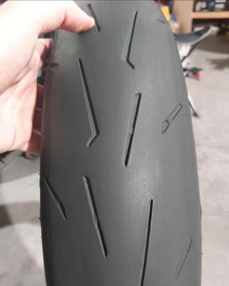 Pirelli diablo rosso 4 corsa anteriore
