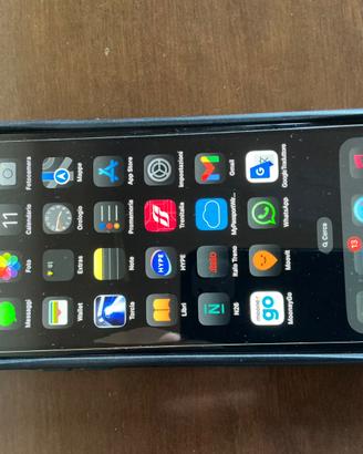 iPhone XR 18.4.1
