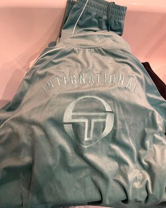Completo sergio tacchini limited edition