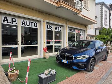 Bmw 120 120d xDrive 5p. Luxury
