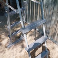 scaletta piscina bestway 