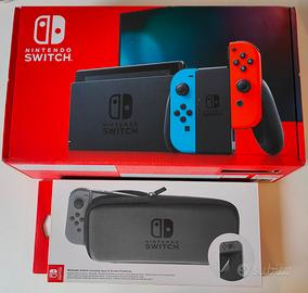 Nintendo Switch + Custodia e pellicola protettiva