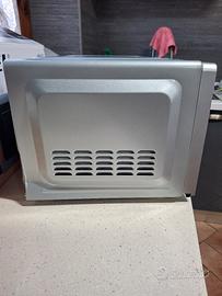 microonde 20L 700 Watt