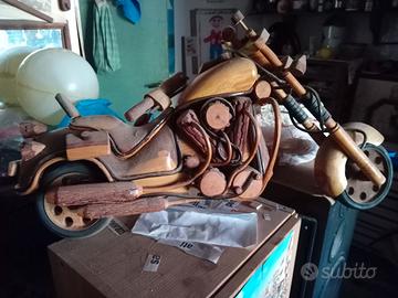 Moto di legno