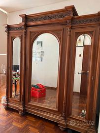 Armadio in legno