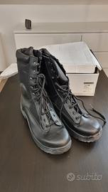 Anfibi militari uomo taglia 44 