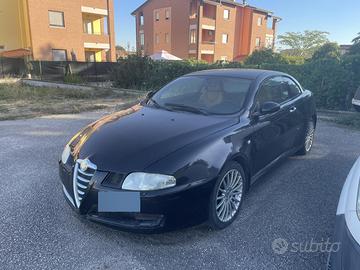 Alfa Romeo GT 1.9 JTDM