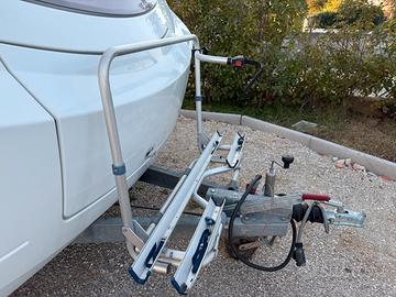 PORTABICI GANCIO TRAINI